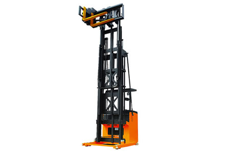 Xe nâng điện ba chiều là gì?