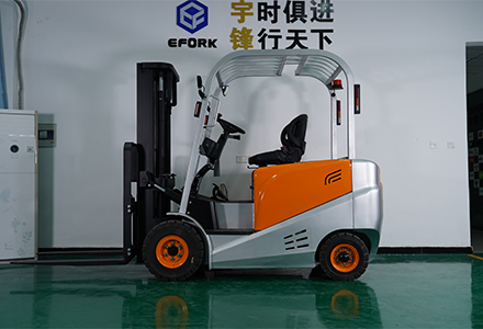 Những lưu ý khi lựa chọn mẫu xe nâng điện